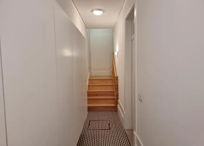 Charming Loft With Mezzanine In The Center