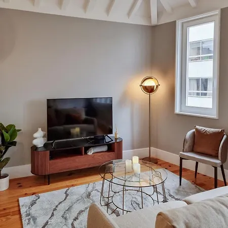 Charming Loft With Mezzanine In The Center Apartamento Porto