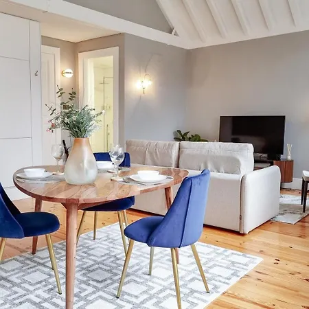 Charming Loft With Mezzanine In The Center Apartment Porto