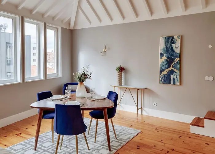 Charming Loft With Mezzanine In The Center Διαμέρισμα