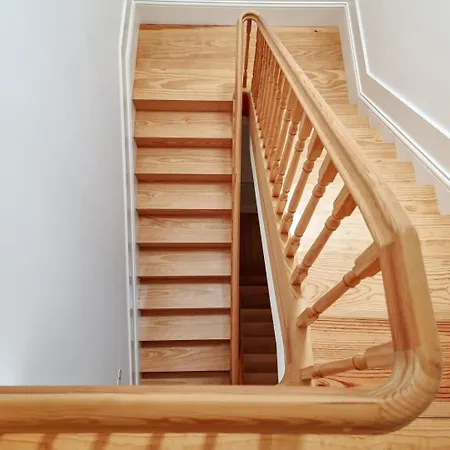 Charming Loft With Mezzanine In The Center ポルト