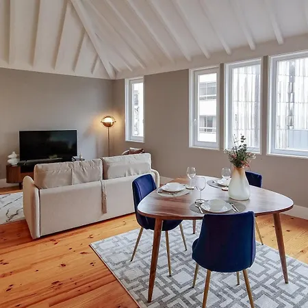 アパート Charming Loft With Mezzanine In The Center