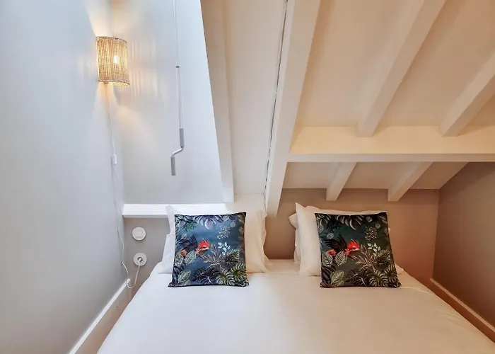 Charming Loft With Mezzanine In The Center 公寓 波尔图