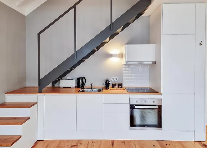 公寓 Charming Loft With Mezzanine In The Center *